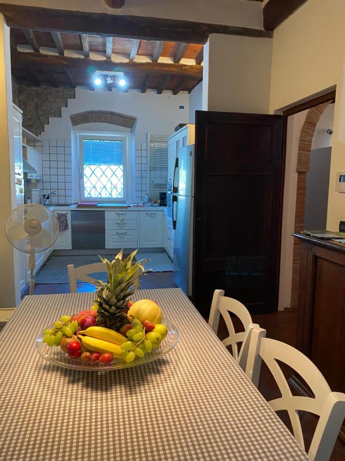 Willa Casa Pietra Del Sole Lukka Zewnętrze zdjęcie