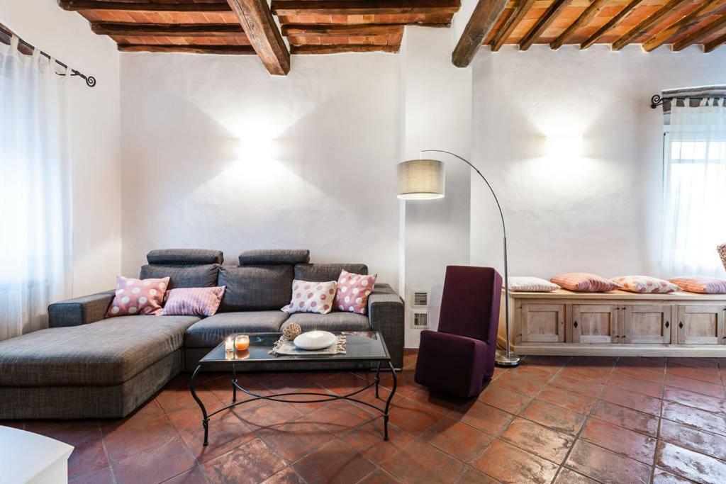 Willa Casa Pietra Del Sole Lukka Zewnętrze zdjęcie
