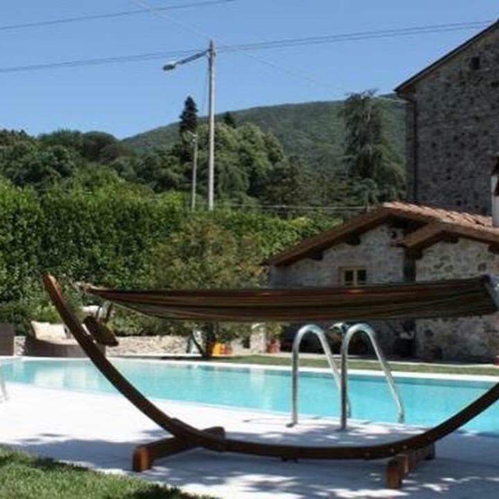 Willa Casa Pietra Del Sole Lukka Zewnętrze zdjęcie