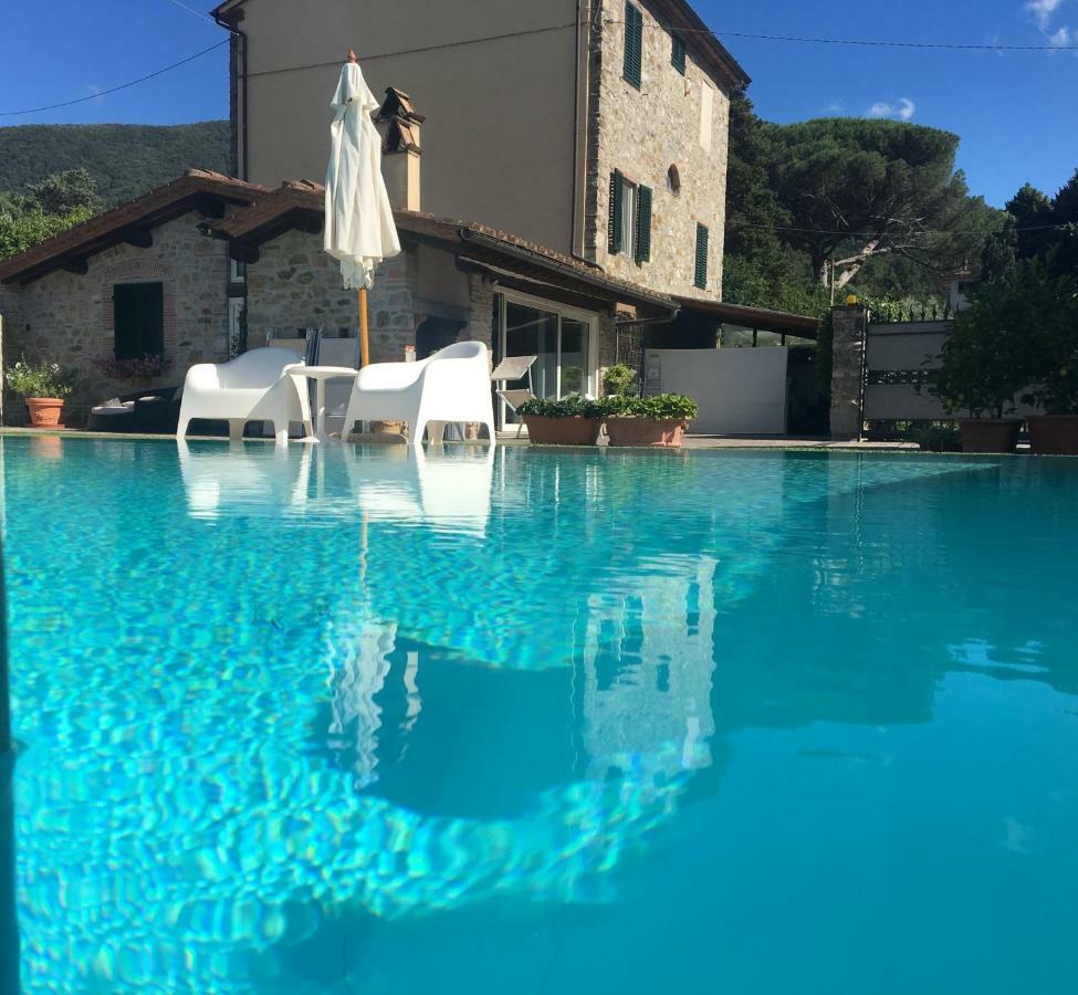 Willa Casa Pietra Del Sole Lukka Zewnętrze zdjęcie