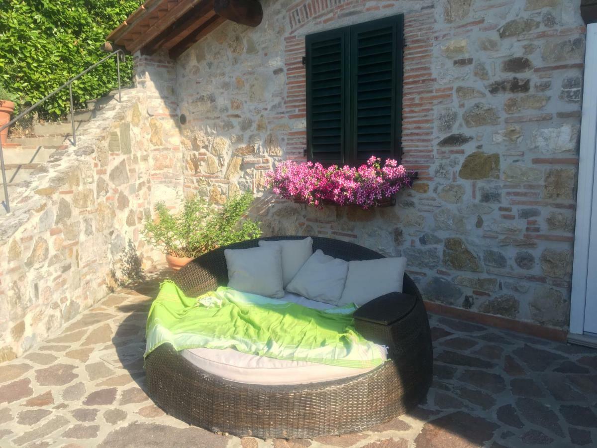 Willa Casa Pietra Del Sole Lukka Zewnętrze zdjęcie