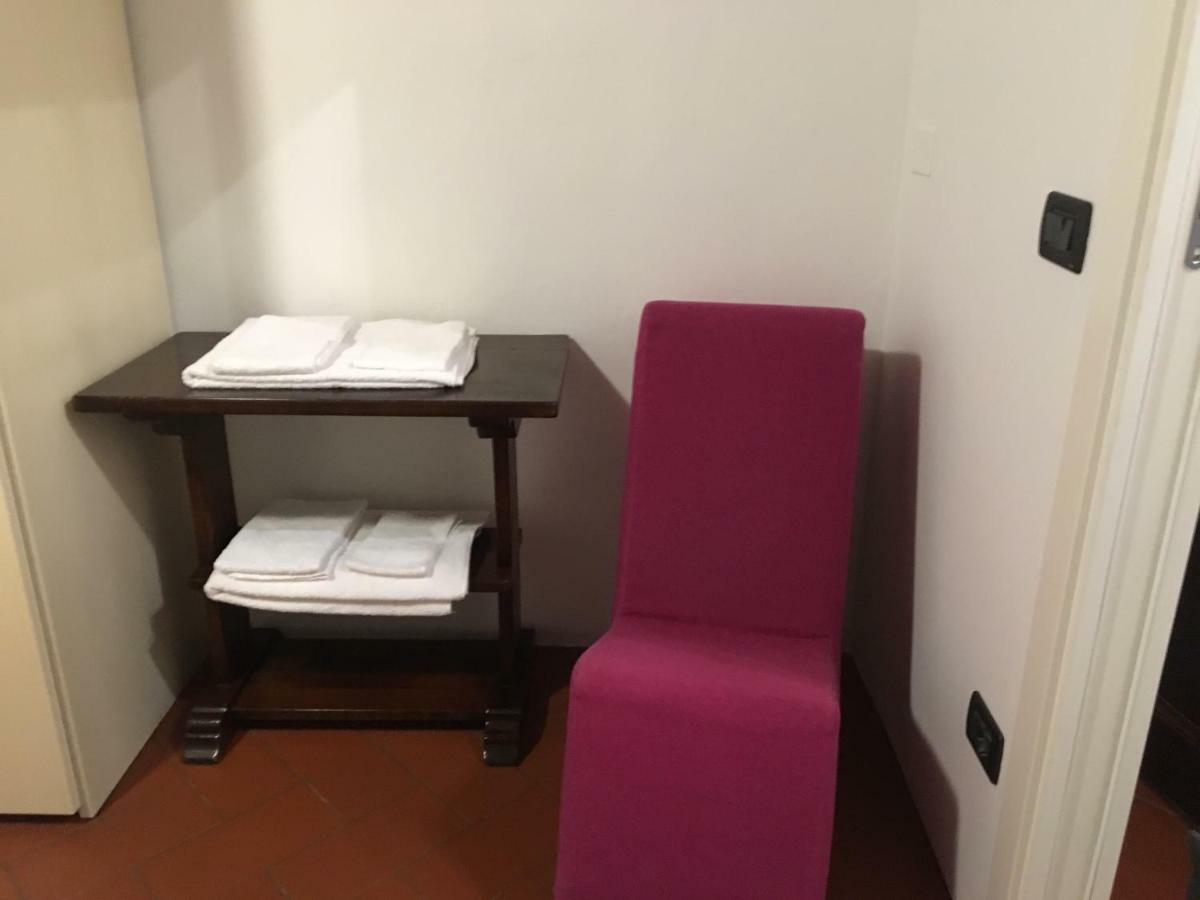 Willa Casa Pietra Del Sole Lukka Zewnętrze zdjęcie