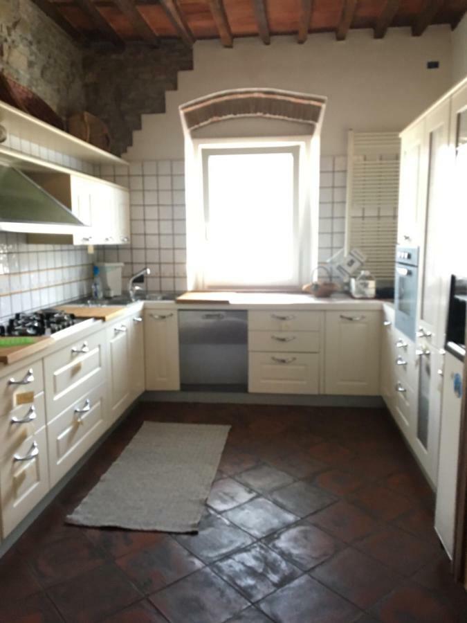 Willa Casa Pietra Del Sole Lukka Zewnętrze zdjęcie